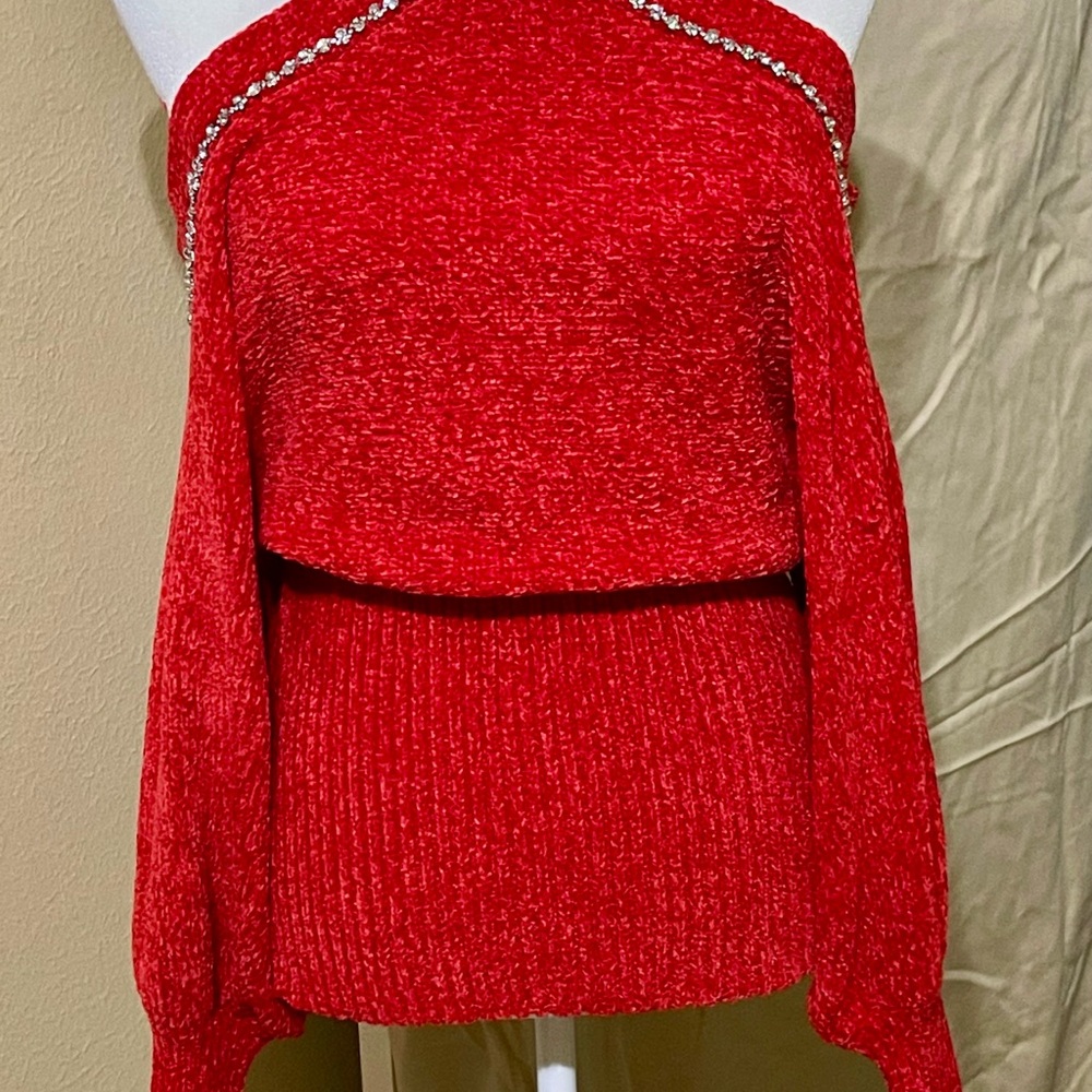Elegant Red Women's Sweater